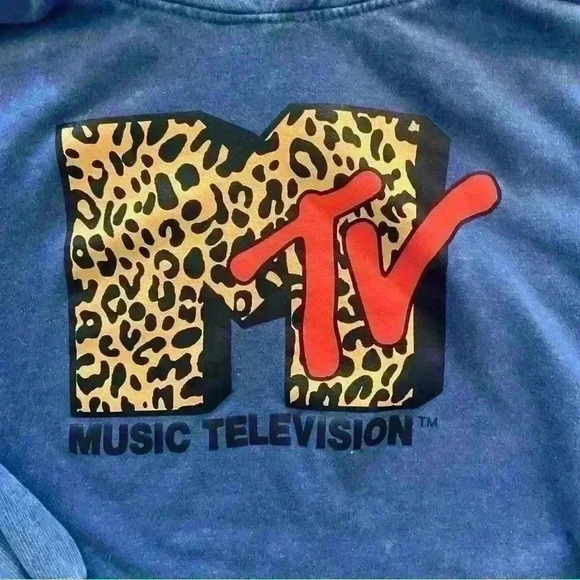 MTV Music Television Cropped Hoodie. Animal print Logo. Blue. Size M - Picture 7 of 7